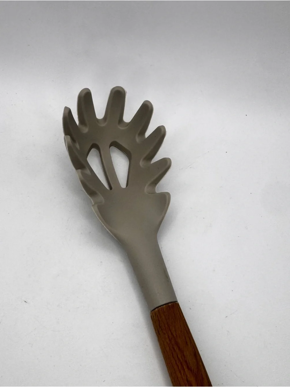 Neutral Silicone Kitchen Utensil Set with Wooden Handles - Beige - Picture 3 of 6